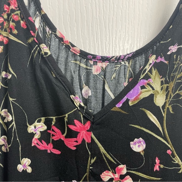 Vero Moda | Floral Maxi Dress - Picture 8 of 14